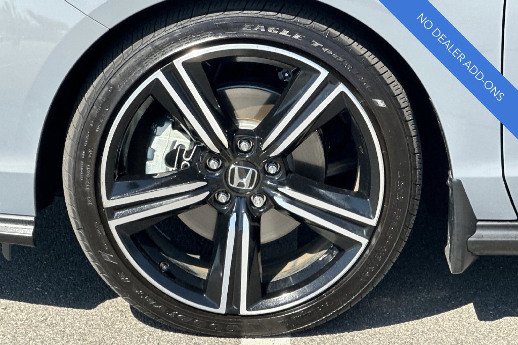 Used 2025 Honda Accord Sport image 30