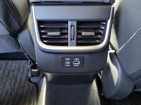 Certified 2025 Subaru Outback Premium image 15