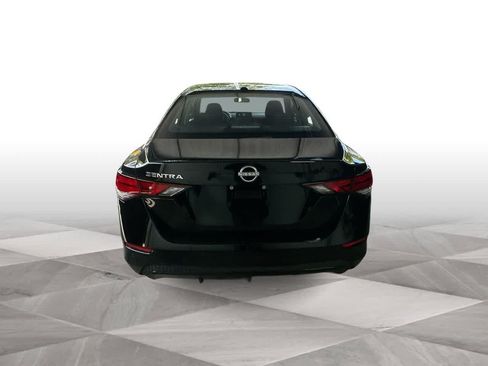 Used 2025 Nissan Sentra SV FWD image 7