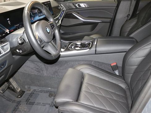Certified 2024 BMW X5 xDrive40i w/ M Sport Package image 14