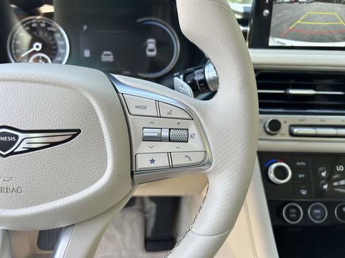 Used 2026 Genesis G70 2.5T Prestige RWD image 32