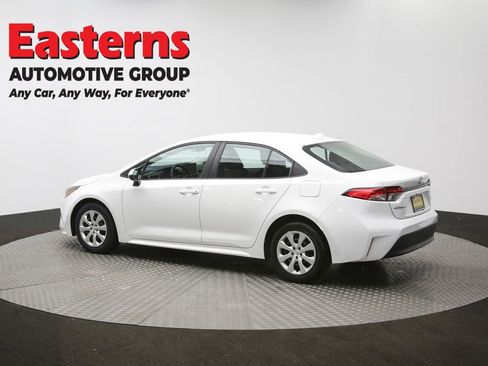 Used 2024 Toyota Corolla LE image 61
