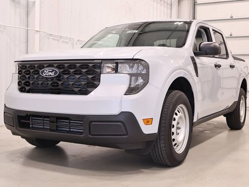 New 2026 Ford Maverick XL AWD/4WD image 4