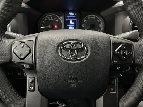 Used 2023 Toyota Tacoma TRD Sport image 14