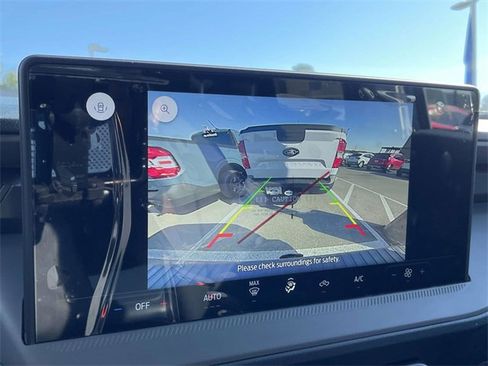 New 2025 Ford Maverick XL image 10