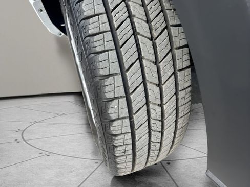 Used 2024 Ford Transit 350 XLT image 29