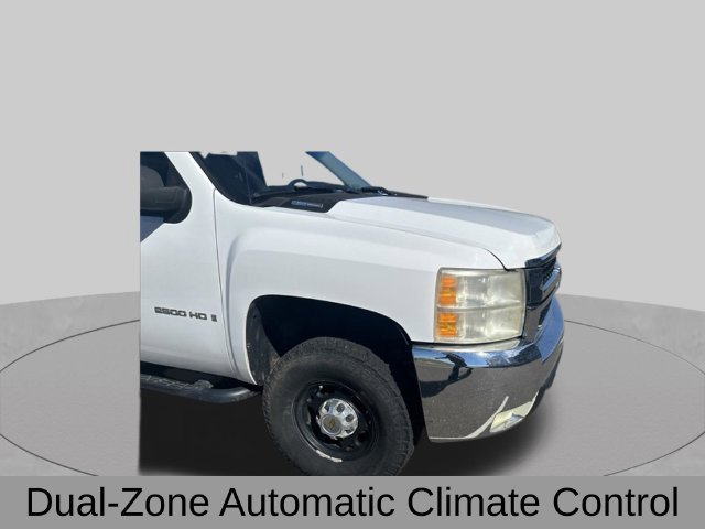 Used 2007 Chevrolet Silverado 2500 LT w/ 1LT Convenience Package AWD/4WD image 6