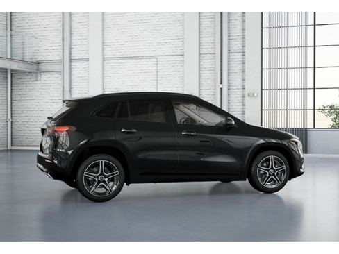 New 2026 Mercedes-Benz GLA 250 4MATIC image 18