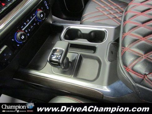 Used 2024 Chevrolet Silverado 1500 RST w/ Redline Edition AWD/4WD image 36