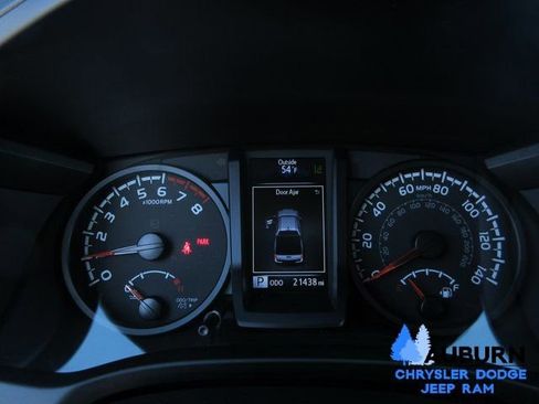 Used 2023 Toyota Tacoma SR image 13