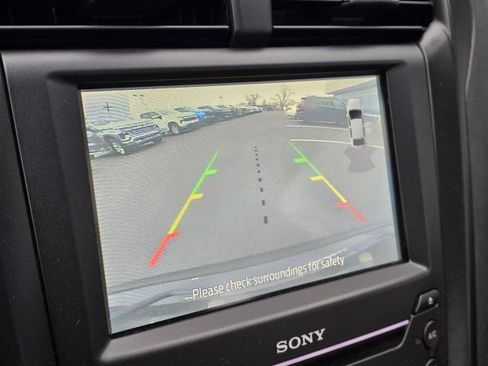 Used 2020 Ford Fusion Titanium image 22