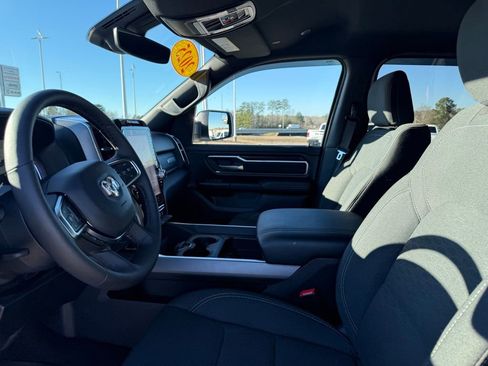 Used 2025 RAM 1500 Big Horn image 9