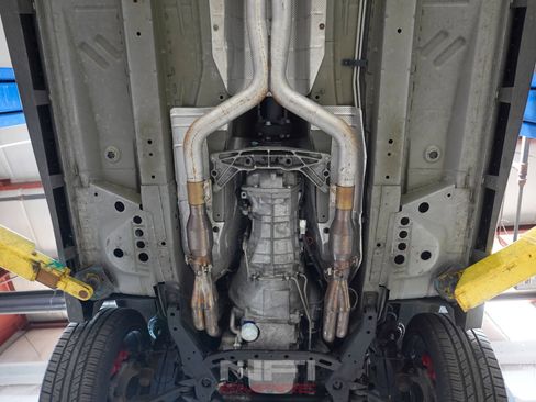 Used 2010 Chevrolet Camaro SS w/ LPO, Ground Effects Package image 69