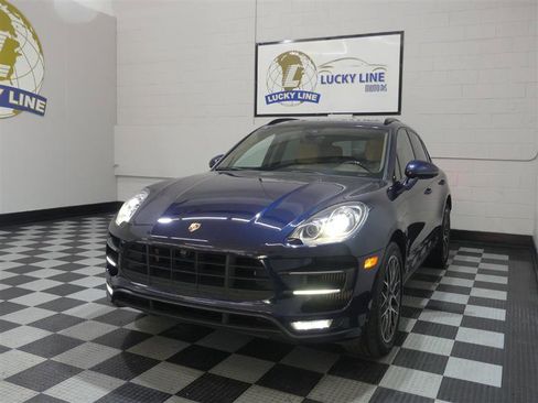 Used 2017 Porsche Macan Turbo AWD/4WD image 4