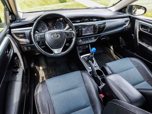 Used 2014 Toyota Corolla S FWD image 21