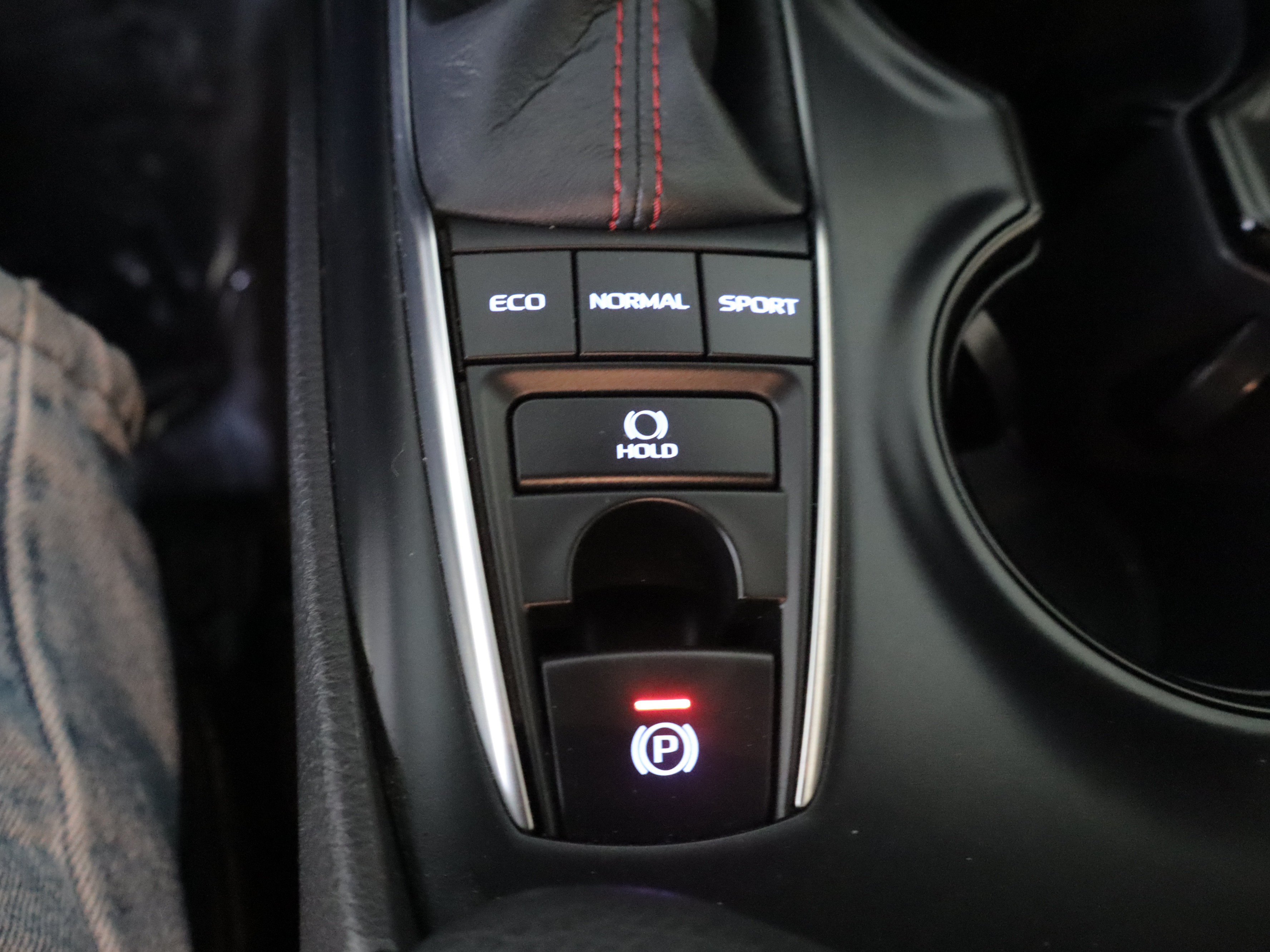 Used 2020 Toyota Camry TRD FWD image 16