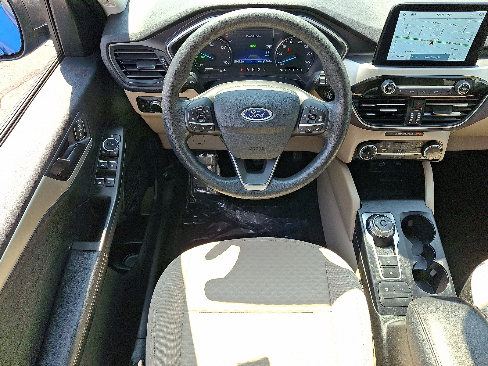 Used 2022 Ford Escape SE FWD image 12