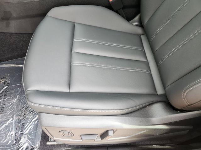 New 2026 Audi Q5 Premium AWD/4WD image 21