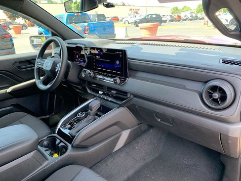 Certified 2025 Chevrolet Colorado Trail Boss AWD/4WD image 27