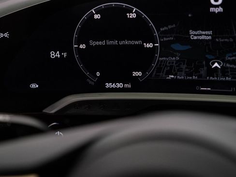 Used 2022 Porsche Taycan 4S image 21