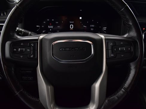 Used 2022 GMC Yukon Denali w/ Denali Ultimate Package image 15