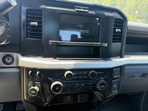 Used 2026 Ford F550 4x4 Crew Cab Super Duty image 5