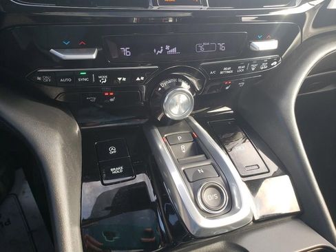 Certified 2023 Acura MDX SH-AWD w/ Technology Package image 28