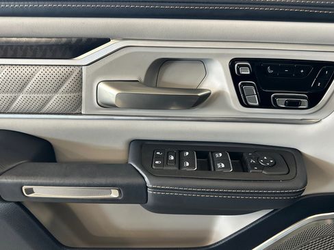 Certified 2025 RAM 1500 Tungsten w/ Trailer Tow Group image 11