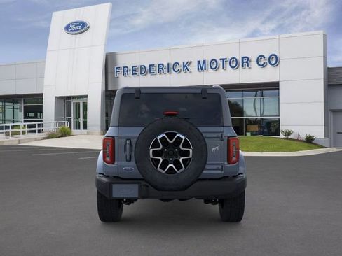 New 2025 Ford Bronco Outer Banks image 5