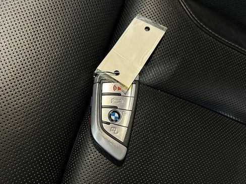 Used 2020 BMW 840i Coupe w/ M Sport Package RWD image 40