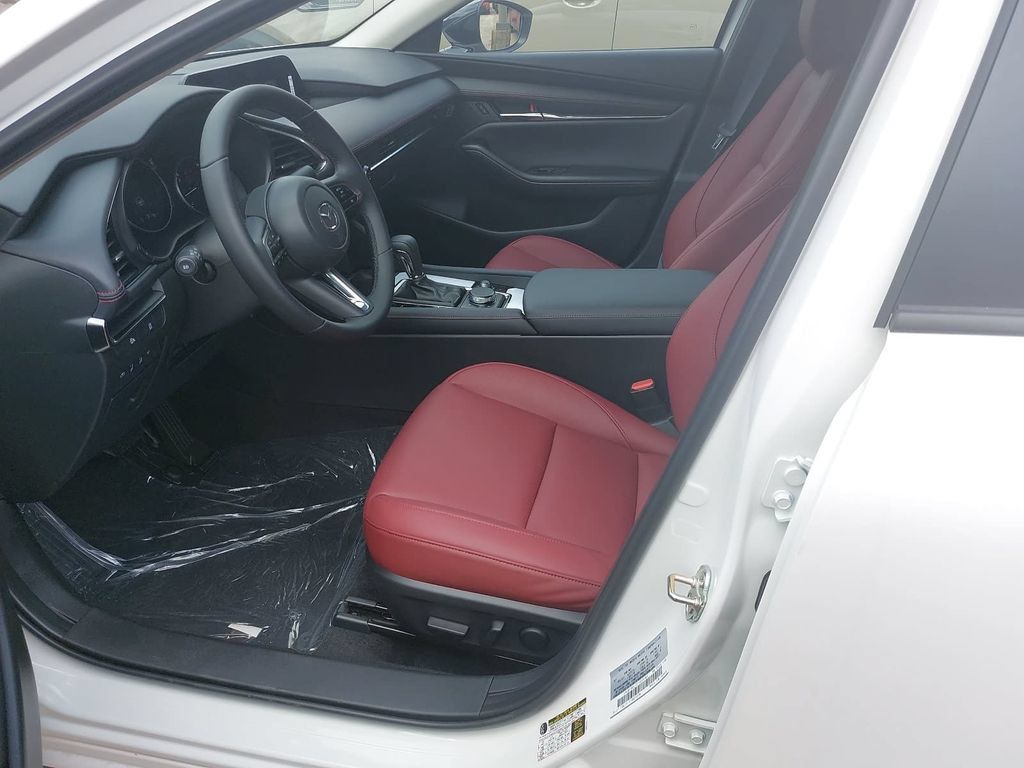 New 2026 MAZDA MAZDA3 Carbon AWD/4WD image 14