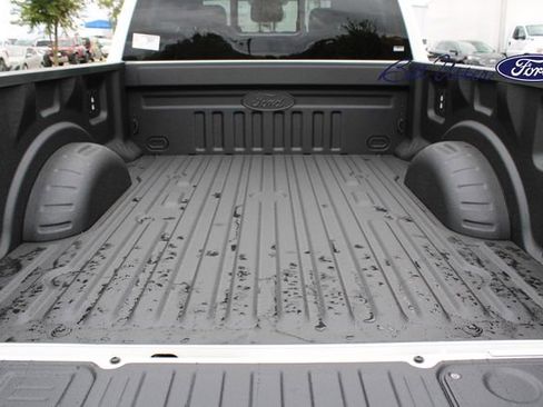 New 2026 Ford F250 Lariat w/ Black Appearance Package image 6