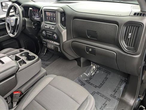 Certified 2024 Chevrolet Silverado 1500 Custom w/ Turbomax Blackout Package image 23
