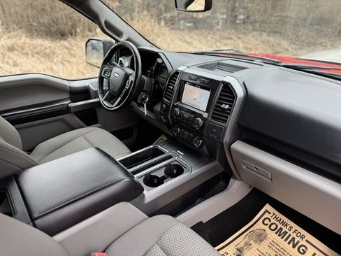 Used 2018 Ford F150 XLT w/ Equipment Group 302A Luxury image 19