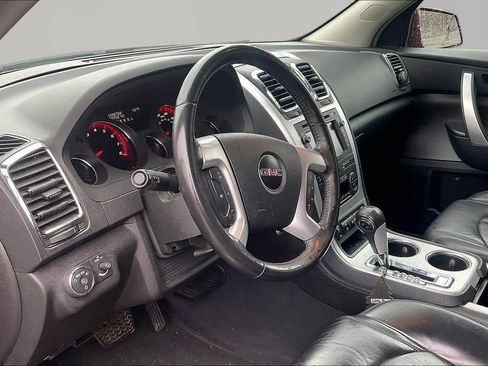 Used 2009 GMC Acadia SLT image 18