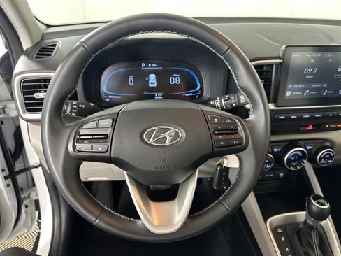 Certified 2023 Hyundai Venue SEL image 14
