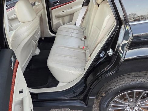 Used 2011 Subaru Outback 2.5i Limited w/ PWR Moonroof Pkg image 29