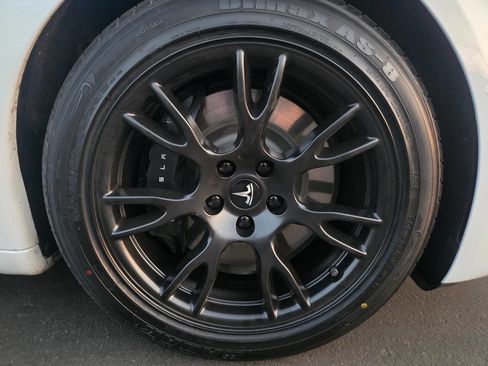 Used 2022 Tesla Model S image 16