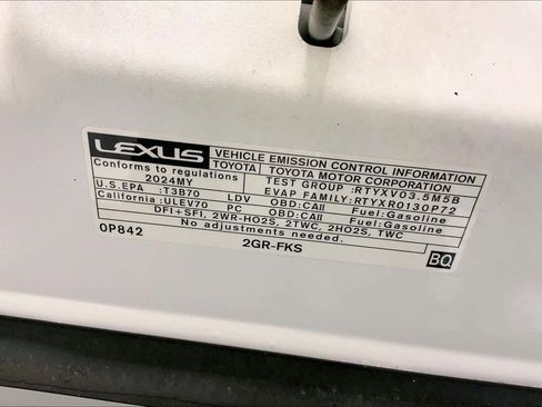 Used 2024 Lexus ES 350 Ultra Luxury image 31