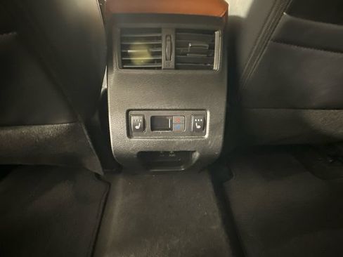 Used 2022 Mitsubishi Outlander SEL AWD/4WD image 19