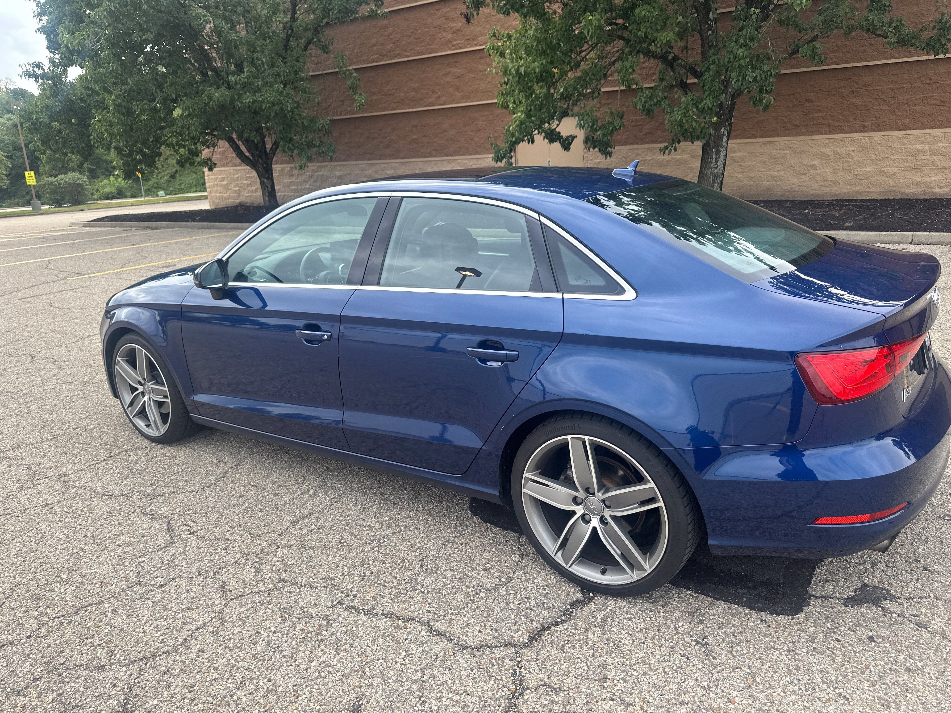 Used 2016 Audi A3 2.0T Premium Plus w/ Premium Plus Package AWD/4WD image 17