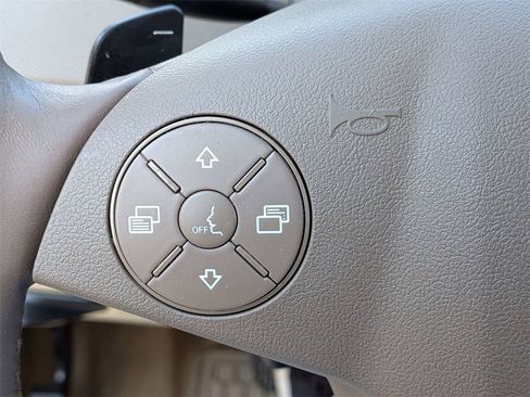 Used 2010 Mercedes-Benz ML 350 4MATIC image 28