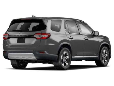 Used 2024 Honda Pilot Elite image 2