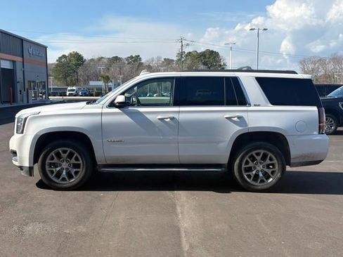 Used 2019 GMC Yukon SLT w/ Open Road Package image 2