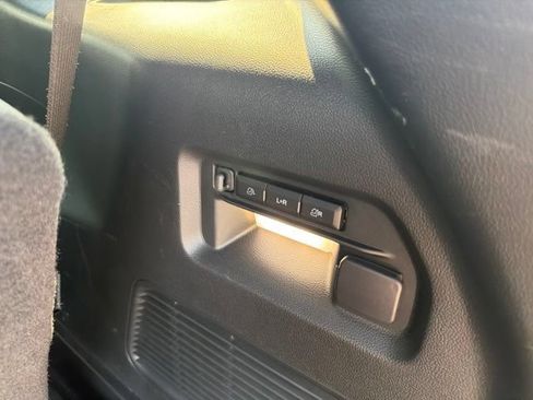 Used 2022 Ford Explorer ST w/ Equipment Group 401A AWD/4WD image 20
