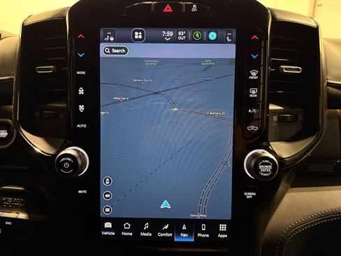 Used 2022 RAM 2500 Limited w/ Towing Technology Group image 27