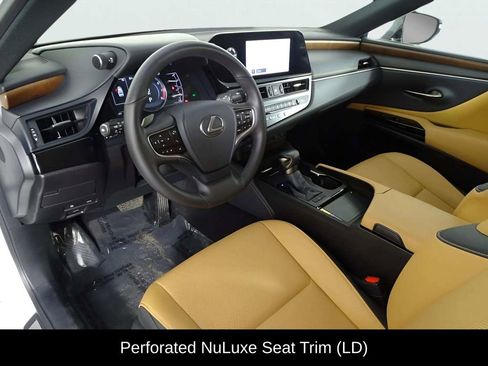 Used 2024 Lexus ES 350 w/ Premium Package image 17
