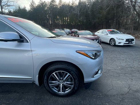 Used 2018 INFINITI QX60 AWD w/ Premium Plus Package image 12