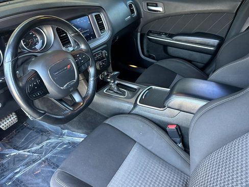 Used 2023 Dodge Charger R/T w/ Performance Handling Group RWD image 10