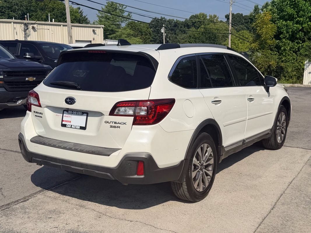Used 2018 Subaru Outback 3.6R Touring w/ Protection Package #1 AWD/4WD image 6